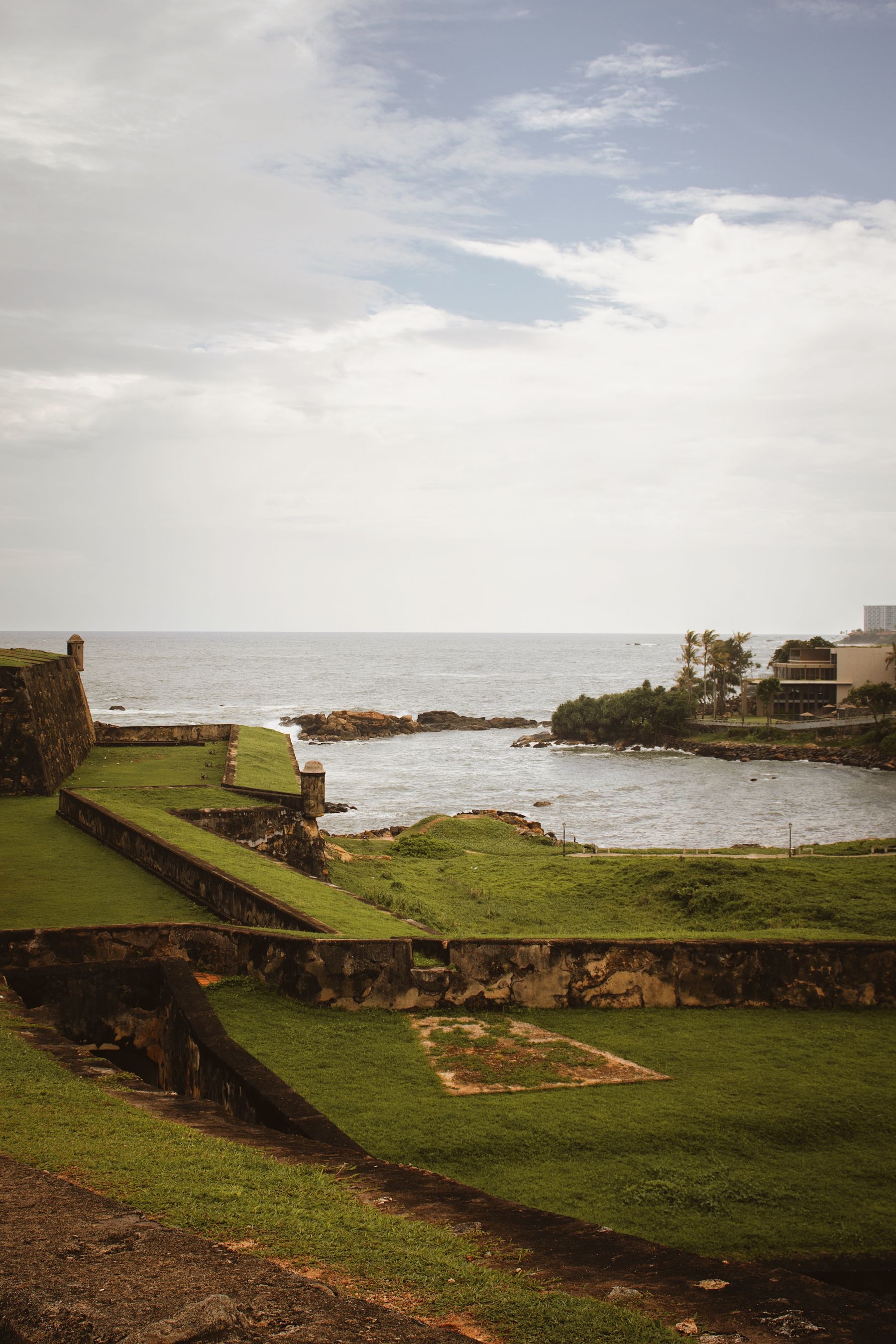Galle Fort walls beside the Indian Ocean
